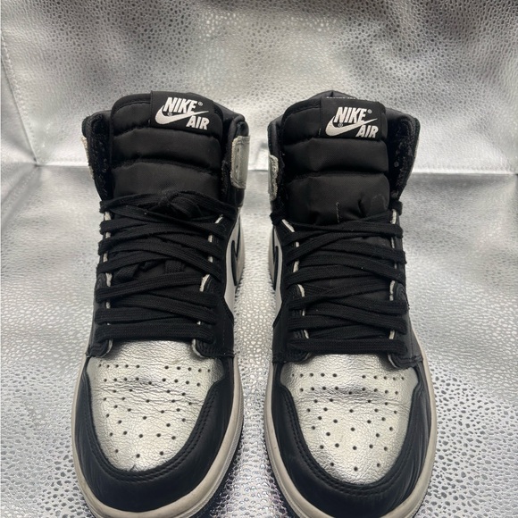 Air Jordan 1 High Sliver Toe - Picture 2 of 6